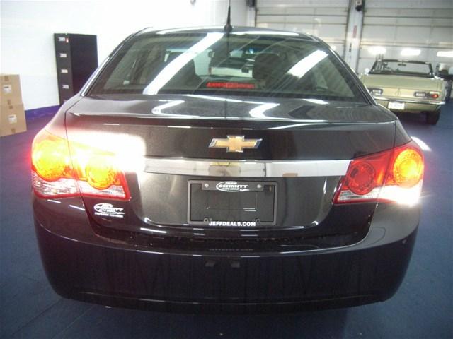 Chevrolet Cruze 2012 photo 2