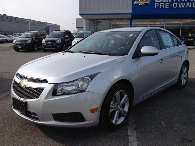 Chevrolet Cruze 2012 photo 2