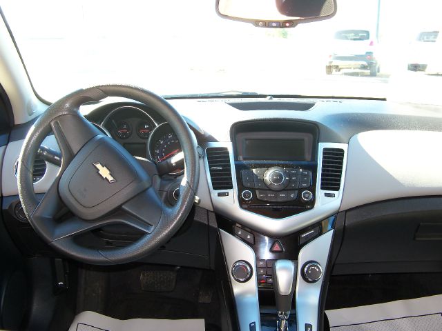 Chevrolet Cruze 2012 photo 3