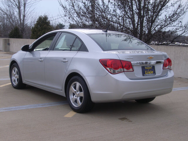 Chevrolet Cruze 2012 photo 2