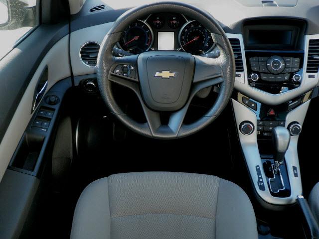 Chevrolet Cruze 2012 photo 5