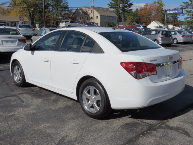 Chevrolet Cruze 2012 photo 2