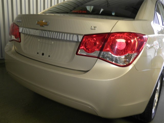 Chevrolet Cruze 2012 photo 3