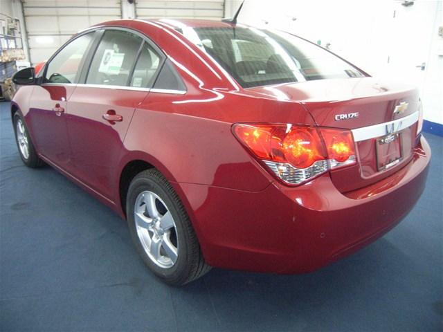 Chevrolet Cruze 2012 photo 3