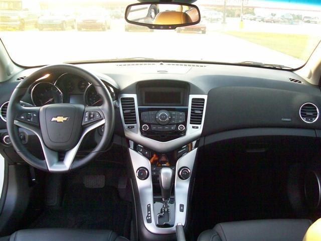 Chevrolet Cruze 2012 photo 4