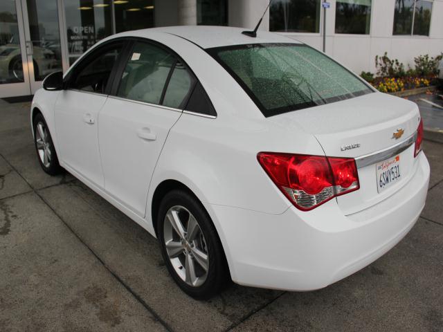 Chevrolet Cruze 2012 photo 4