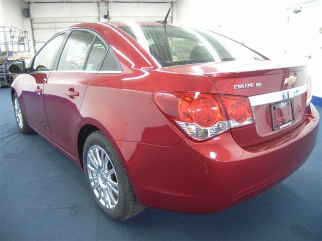 Chevrolet Cruze 2012 photo 3