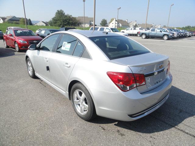 Chevrolet Cruze 2012 photo 2