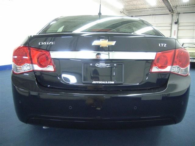 Chevrolet Cruze 2012 photo 2