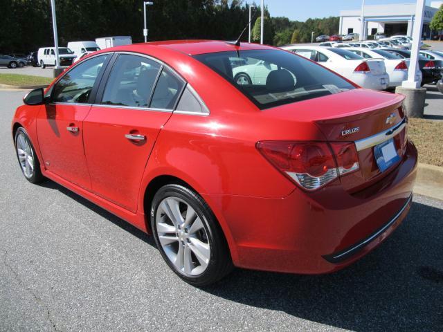 Chevrolet Cruze 2012 photo 2