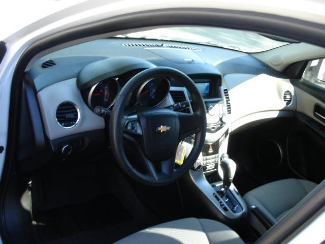 Chevrolet Cruze 2012 photo 4