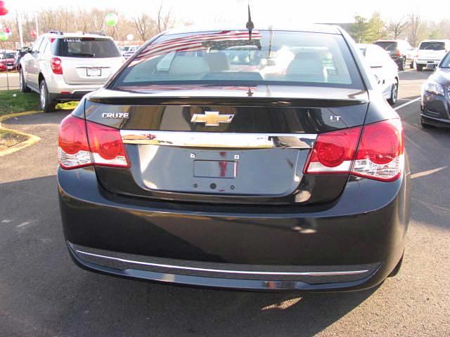 Chevrolet Cruze 2012 photo 3