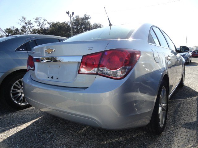 Chevrolet Cruze 2012 photo 2