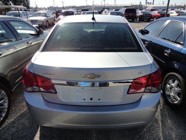 Chevrolet Cruze 2012 photo 3