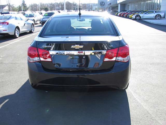 Chevrolet Cruze 2012 photo 3