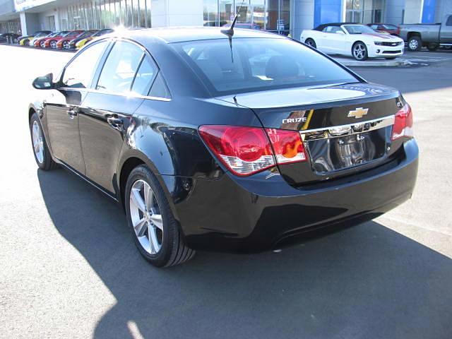 Chevrolet Cruze 2012 photo 4