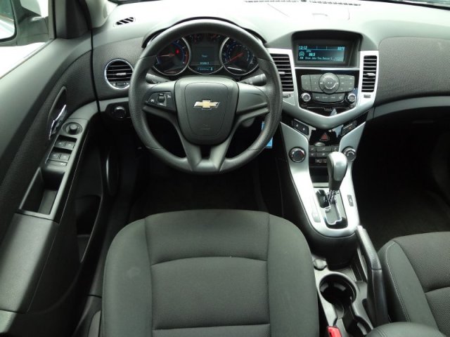 Chevrolet Cruze 2012 photo 5