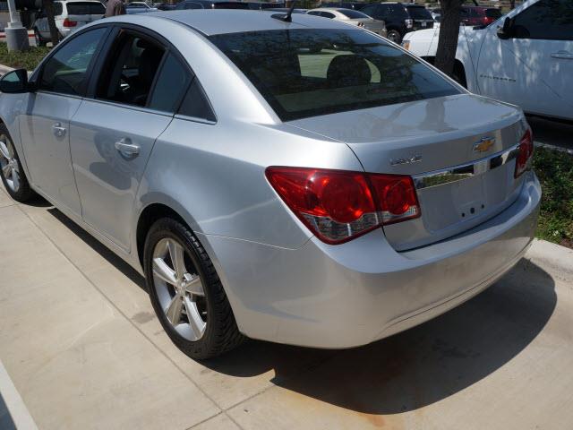 Chevrolet Cruze SL1 Sedan