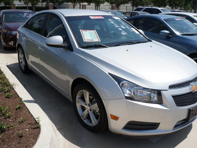 Chevrolet Cruze 2012 photo 3