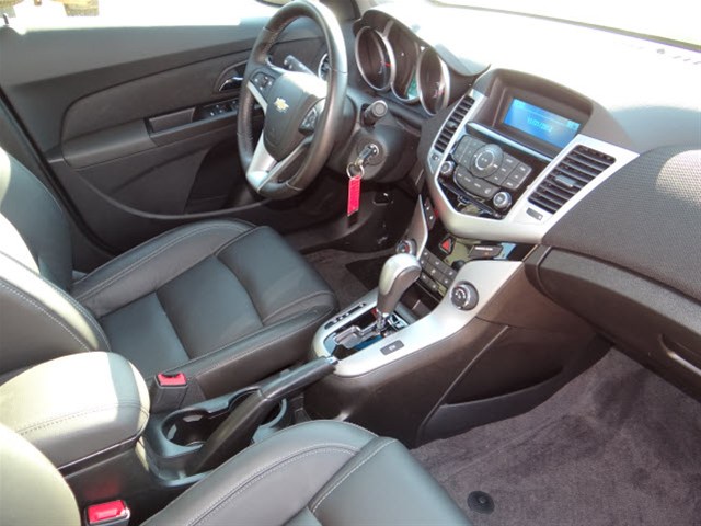 Chevrolet Cruze 2012 photo 4