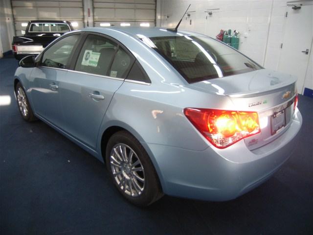 Chevrolet Cruze 2012 photo 3