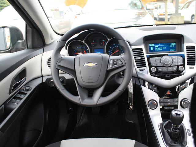 Chevrolet Cruze 2012 photo 4