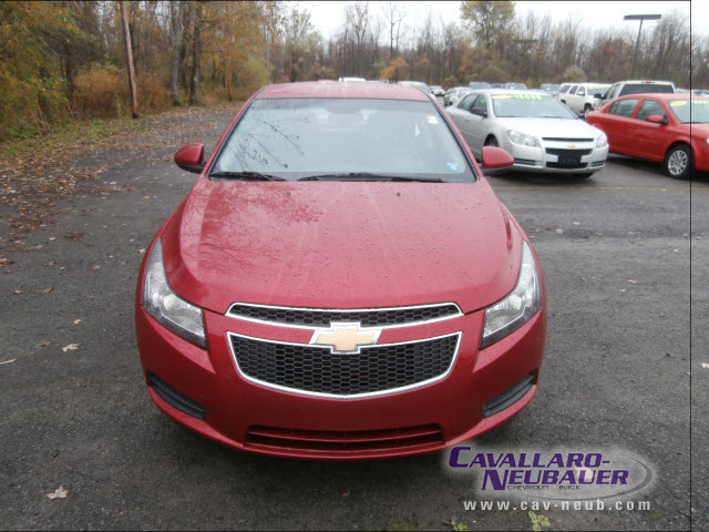 Chevrolet Cruze 2012 photo 2