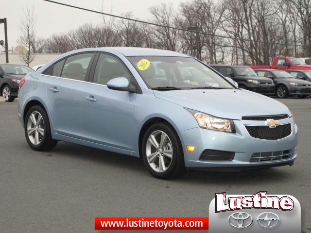 Chevrolet Cruze 2012 photo 2