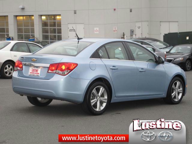 Chevrolet Cruze 2012 photo 3