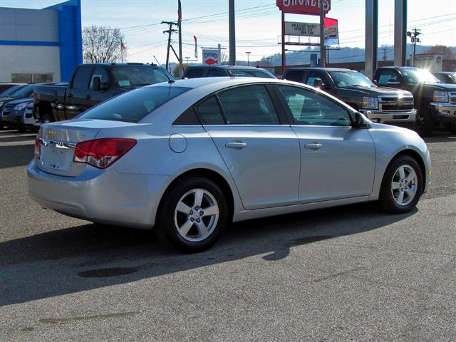 Chevrolet Cruze 2012 photo 1