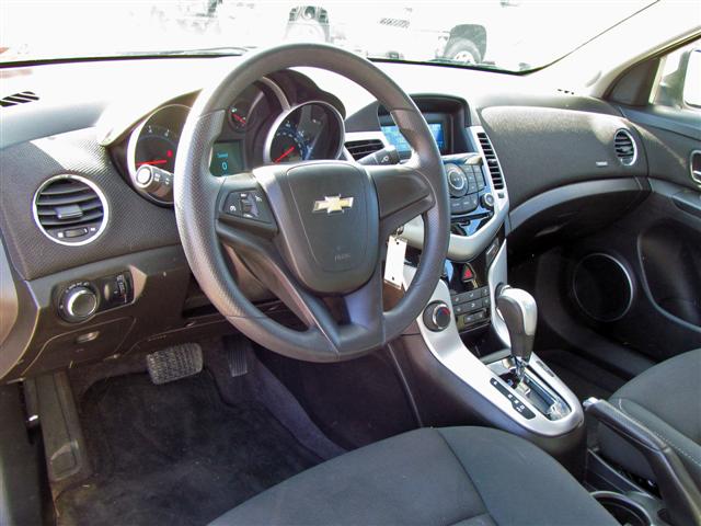 Chevrolet Cruze 2012 photo 4