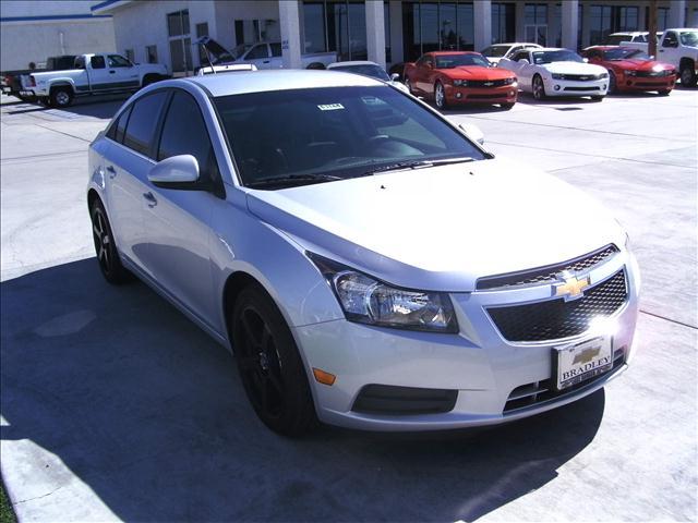 Chevrolet Cruze 2012 photo 2