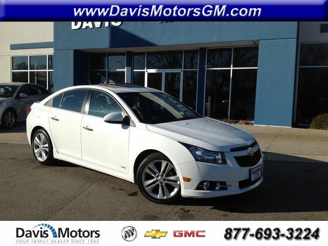 Chevrolet Cruze SLE SLT WT Sedan