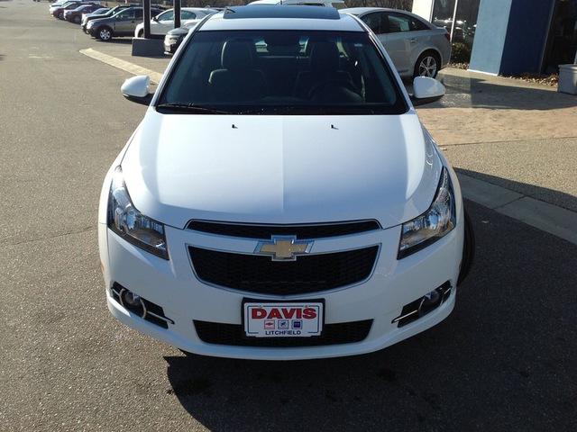 Chevrolet Cruze 2012 photo 2