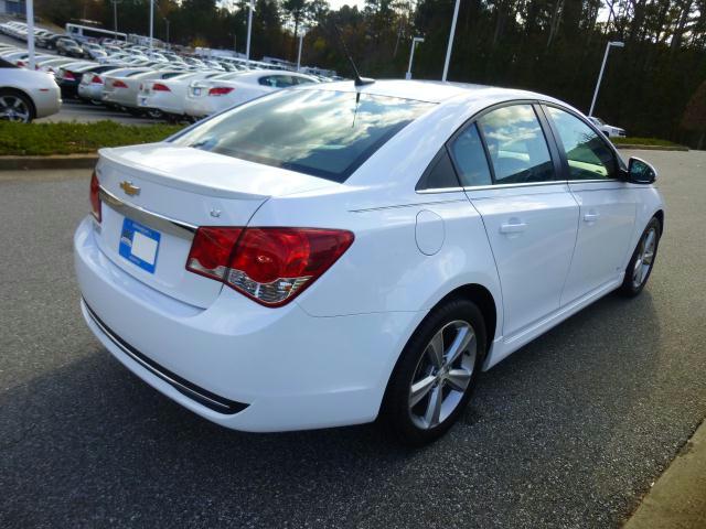 Chevrolet Cruze 2012 photo 3