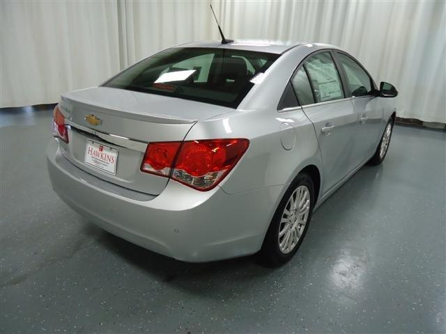 Chevrolet Cruze 2012 photo 4