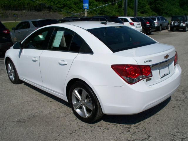 Chevrolet Cruze 2012 photo 4