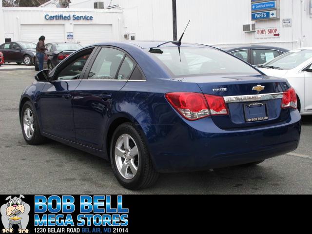 Chevrolet Cruze 2012 photo 2