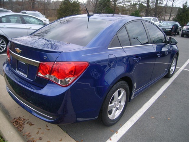 Chevrolet Cruze 2012 photo 4