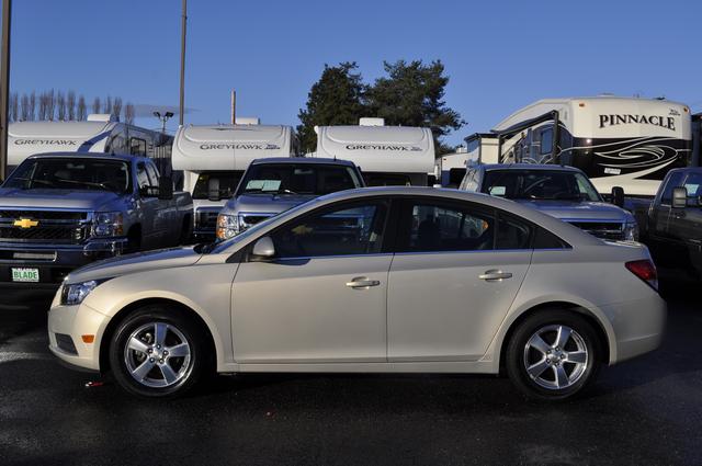 Chevrolet Cruze 2012 photo 4