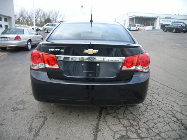 Chevrolet Cruze 2012 photo 3