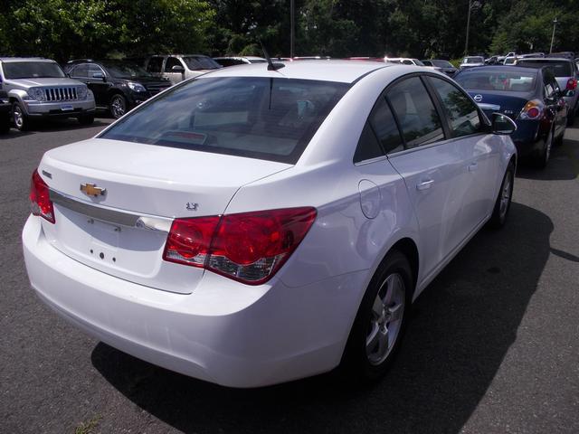 Chevrolet Cruze 2012 photo 2