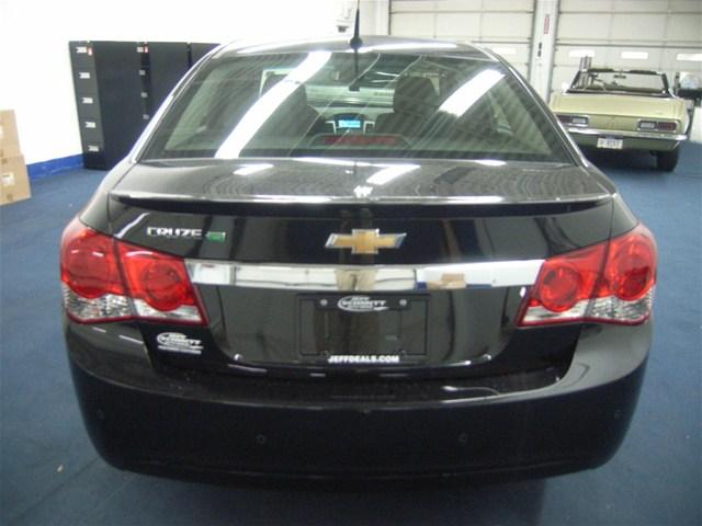 Chevrolet Cruze 2012 photo 2