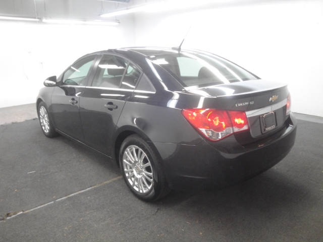 Chevrolet Cruze 2012 photo 3