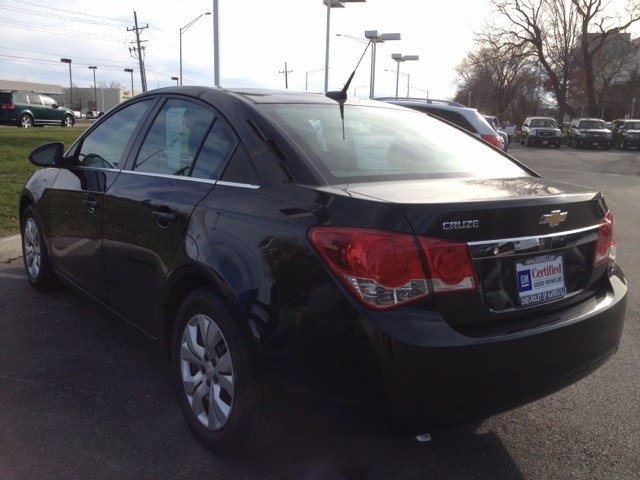 Chevrolet Cruze 2012 photo 3