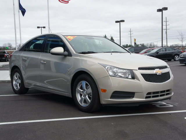 Chevrolet Cruze 2012 photo 2