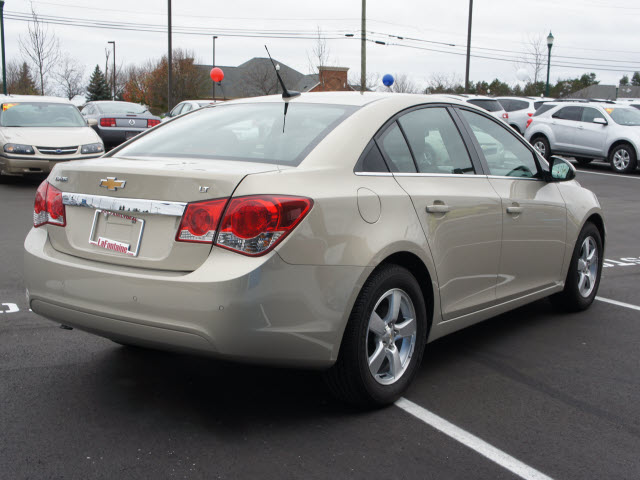 Chevrolet Cruze 2012 photo 4