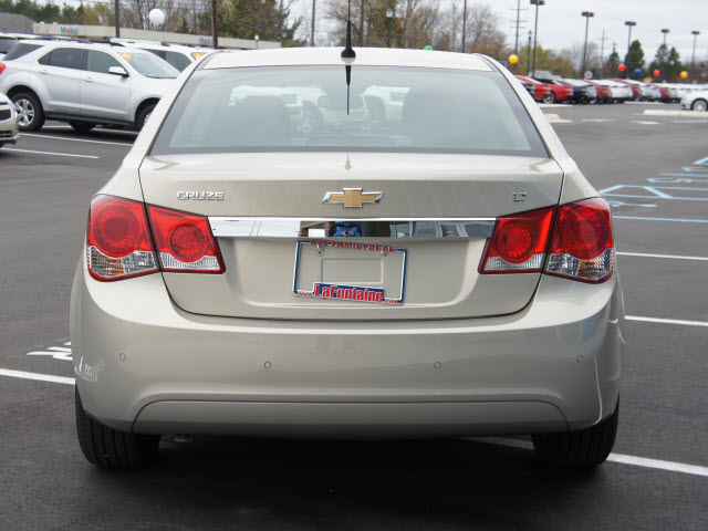 Chevrolet Cruze 2012 photo 5