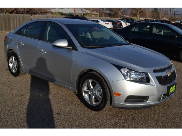 Chevrolet Cruze 2012 photo 2