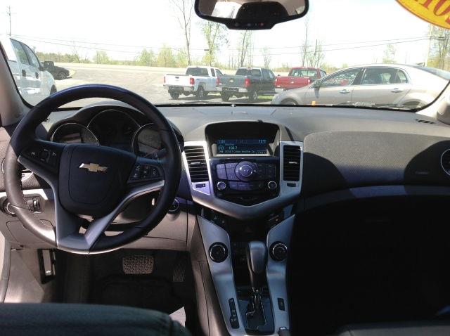 Chevrolet Cruze 2012 photo 6